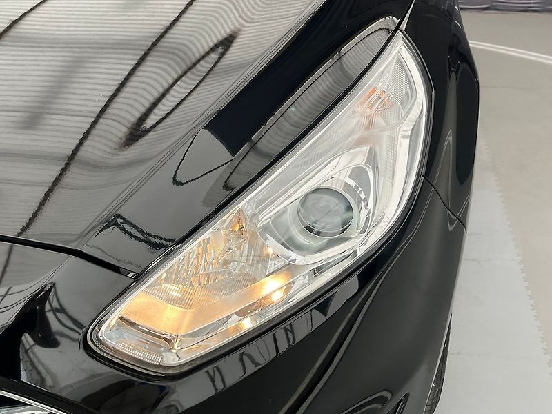 Ford Galaxy EB 140kW AT komplet servis - fotka 42 z 51