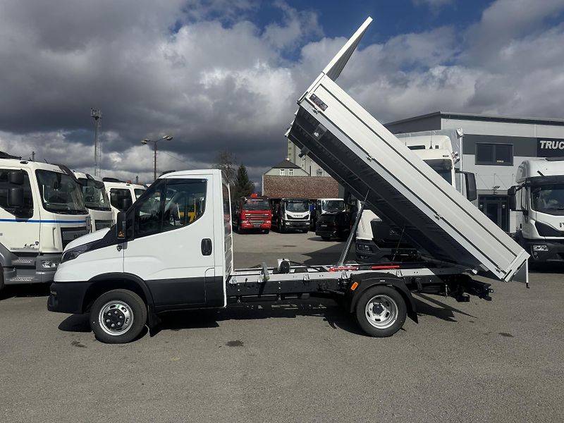 Iveco Daily (2026) 35C16* SKLÁPĚČ S3 NA 4TUNY - fotka 11 z 30