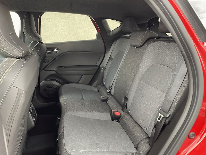 Renault Captur (2026) Techno 1,0TCe 90k - fotka 17 z 26
