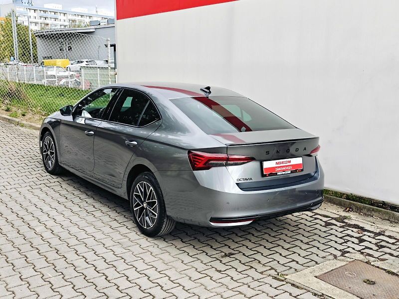 Škoda Octavia (2025) 2,0 TDI 110 kW Sportline DSG - fotka 8 z 42