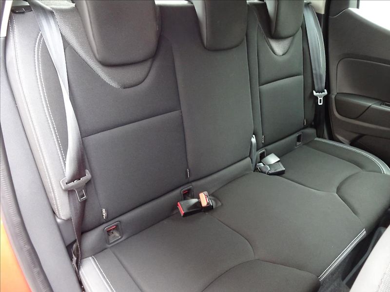 Renault Clio 1,2i16V 54kW - fotka 24 z 47