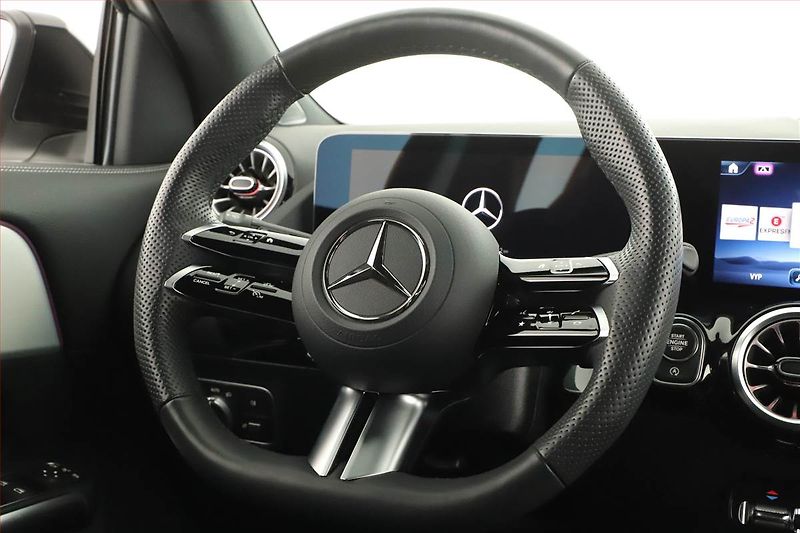 Mercedes-Benz GLA (2026) 200 d 4MATIC, AMG LINE - fotka 7 z 19