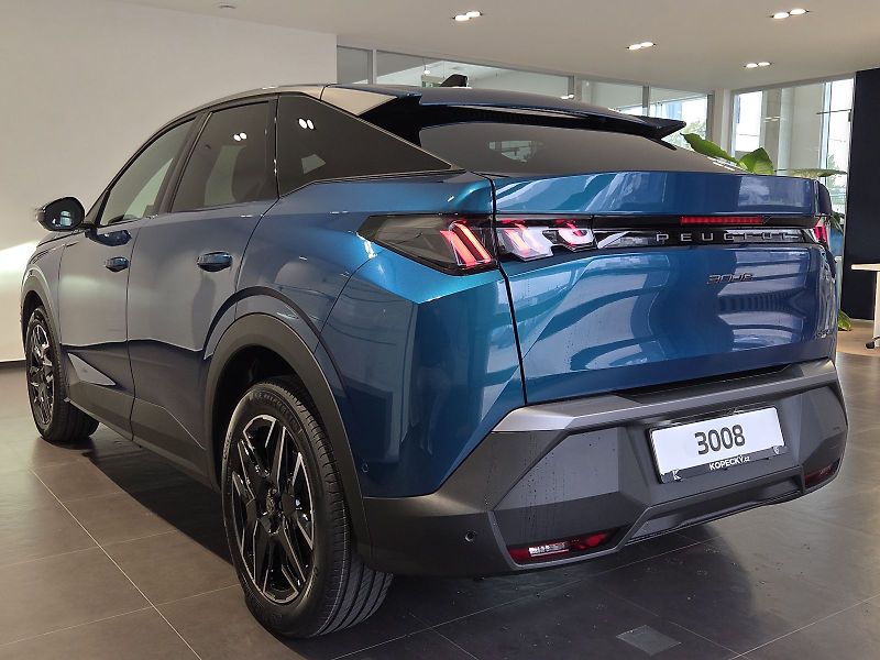 Peugeot 3008 (2025) ALLURE Hybrid 145 e-DCS6 - fotka 8 z 15