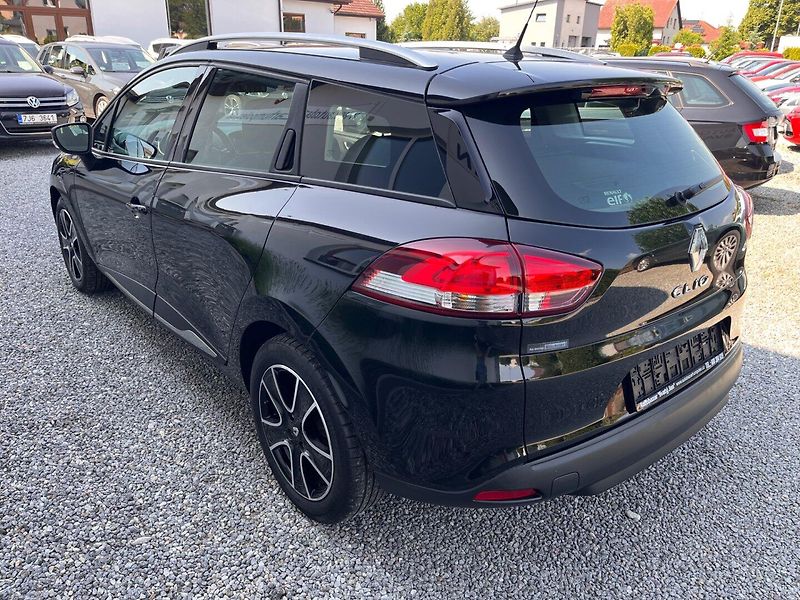 Renault Clio (2014) 1.2 i Kombi - fotka 4 z 17