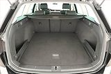 Volkswagen Passat (2018) 2.0 TDI, Kůže, Navi, Tempomat - náhled 19