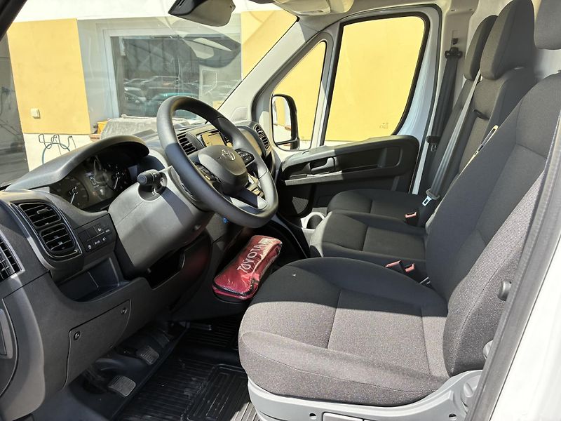 Toyota ProAce L2 H2 2.2 D-4D Life - fotka 10 z 20