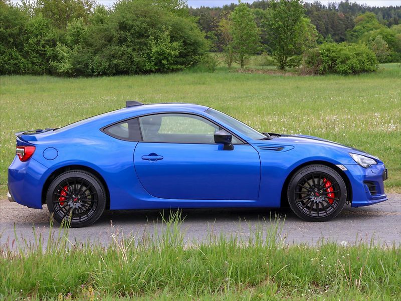 Subaru BRZ 2,0 147kW Final Edition 26/43 - fotka 8 z 42
