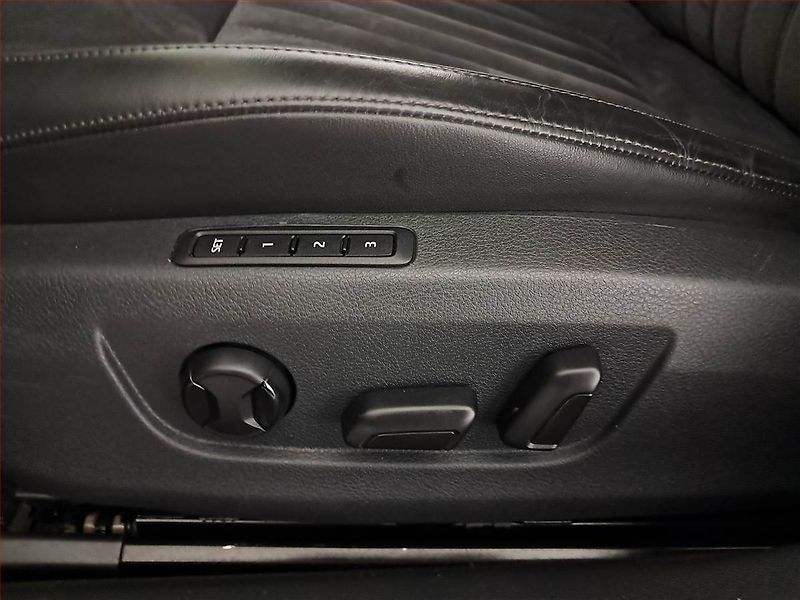 Škoda Superb (2019) 2.0 TDI, Automat, Kůže, Navi - fotka 16 z 26