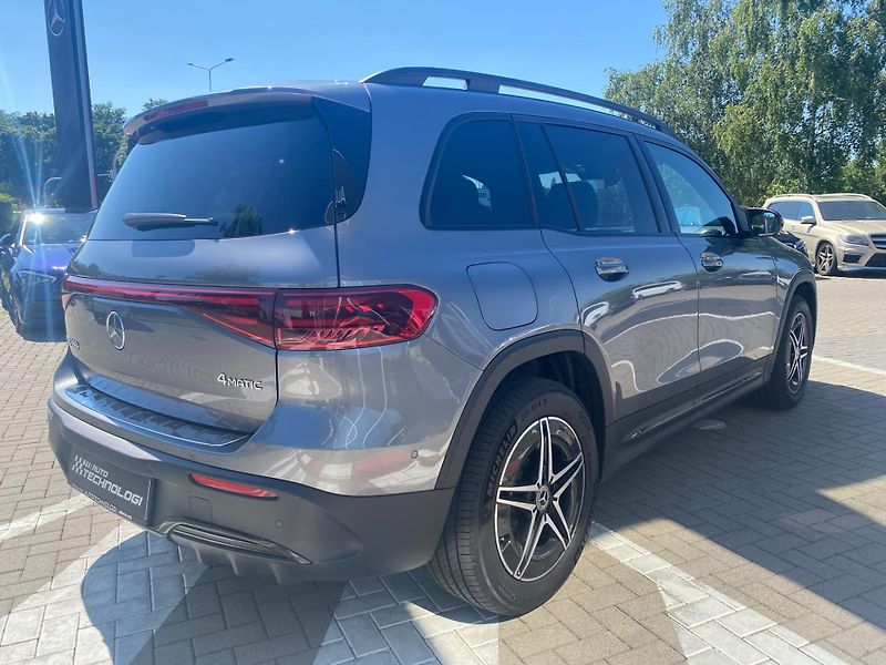 Mercedes-Benz EQB (2025) 300 4MATIC - fotka 8 z 23