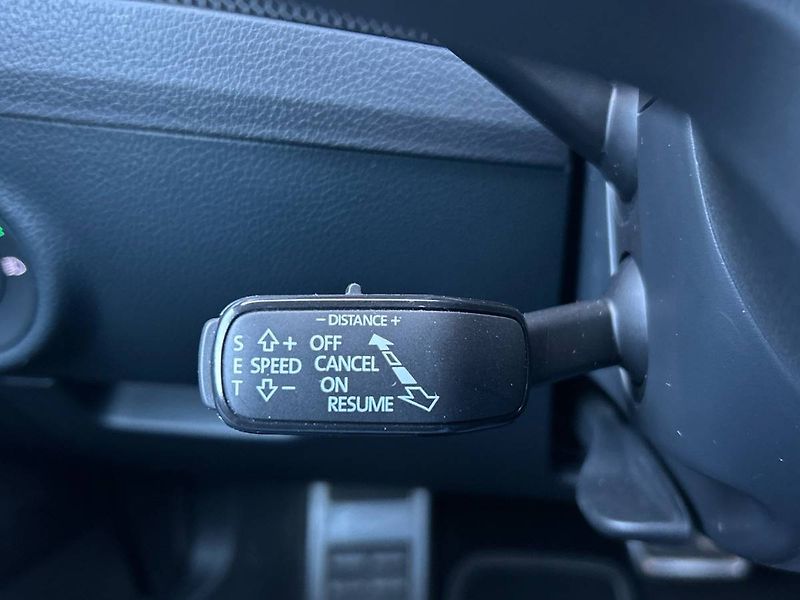 Škoda Superb (2016) kombi 2.0 TSI 6DSG 4x4 SportLi - fotka 23 z 35