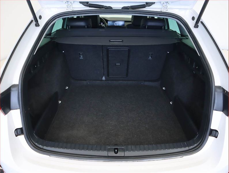 Škoda Octavia (2022) Style 2.0 TDI, Automat - fotka 14 z 22