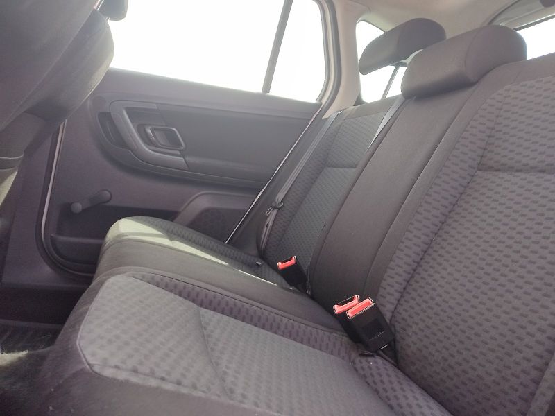 Škoda Fabia (2011) combi Ambiente 1,2 Tsi 63 Kw - fotka 20 z 27