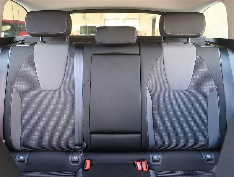 Škoda Octavia (2022) Ambition 2.0 TDI, Serv.kniha - fotka 10 z 18