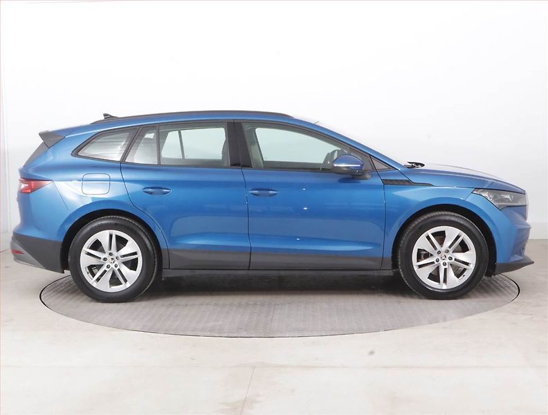 Škoda Enyaq (2022) 60 (62 kWh), SoH 94% - fotka 6 z 19