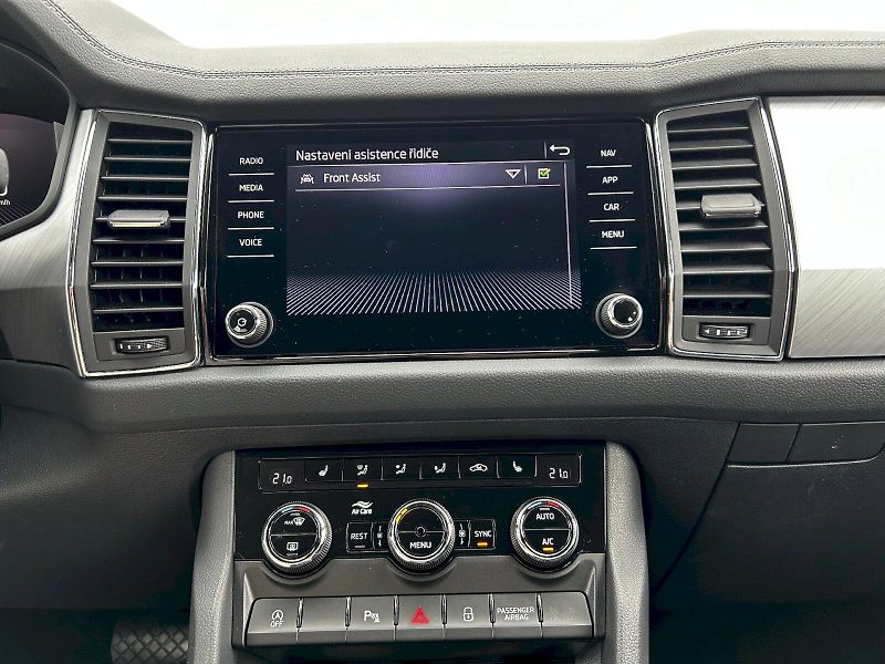 Škoda Kodiaq (2023) 2.0 TDI 110kW 4x4 DSG Ambition - fotka 18 z 35