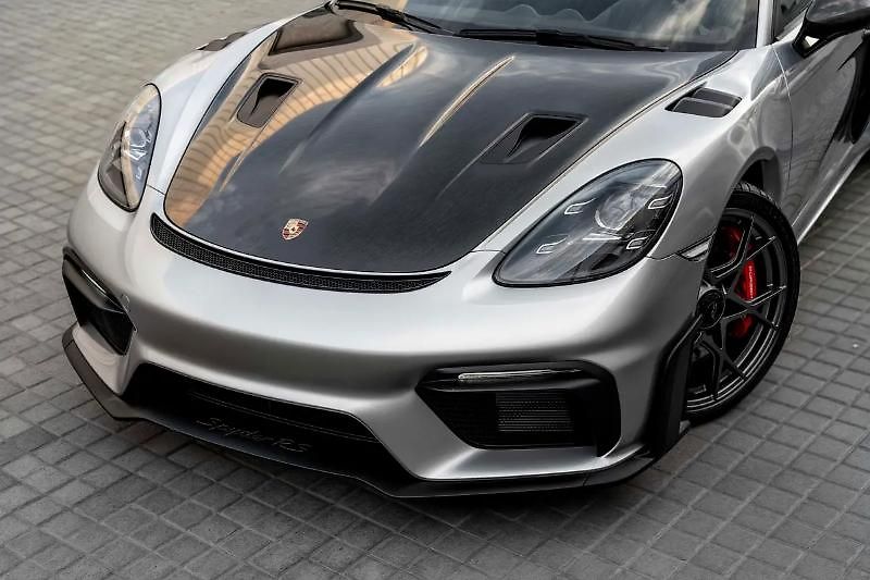 Porsche 718 (2024) Verze RS Weissach - fotka 6 z 12