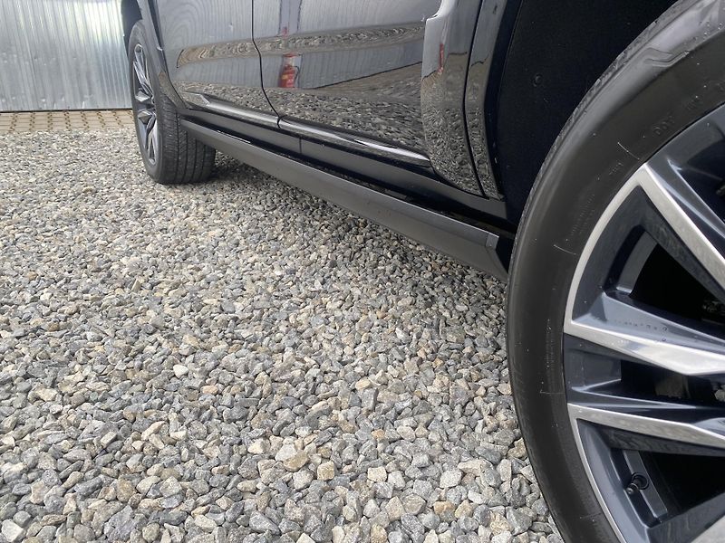 Cadillac Escalade 6.2i V8 430PS FULL 46TKM LPG!! - fotka 32 z 168