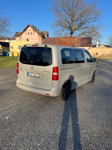 Toyota ProAce Verso (2018) - fotka 4 z 33
