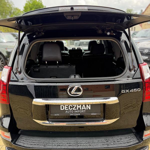 Lexus GX 460 (2016) - fotka 29 z 31