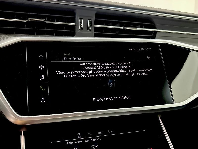 Audi A6 Sedan - fotka 26 z 30