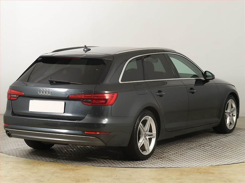 Audi A4 (2016) 2.0 TDI, Automat, Kůže, Navi - fotka 5 z 24