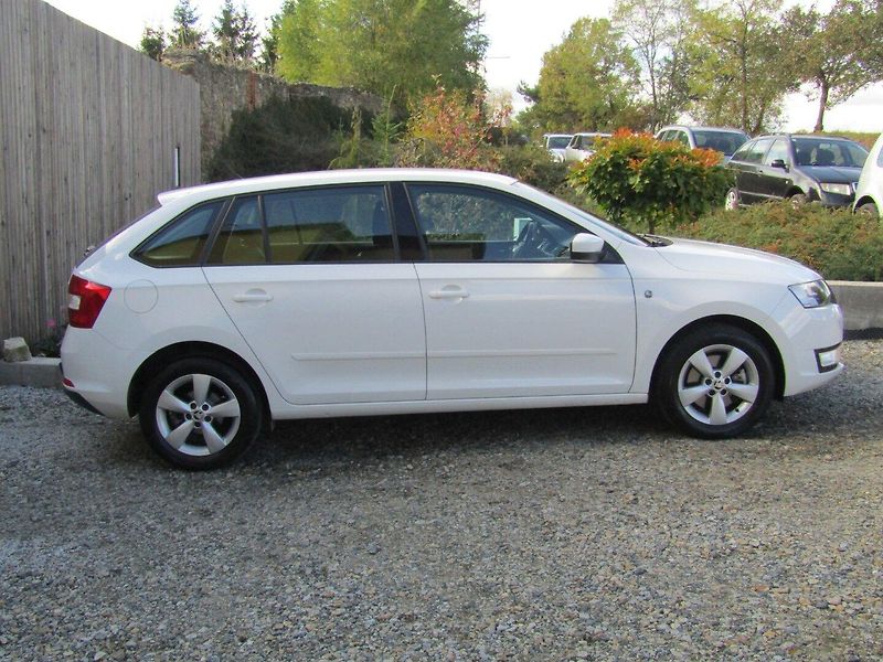 Škoda Rapid (2015) 1.2 TSI 77kW  TOP QUALITY - fotka 9 z 37