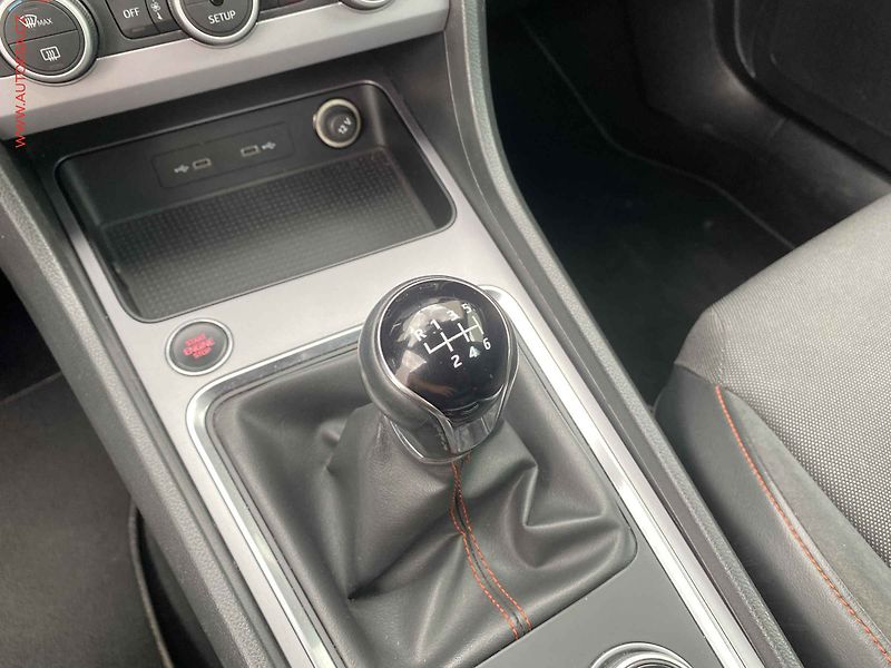 Seat Ateca (2021) 1.5 TSi, ČR, FR, LED, navi - fotka 16 z 20