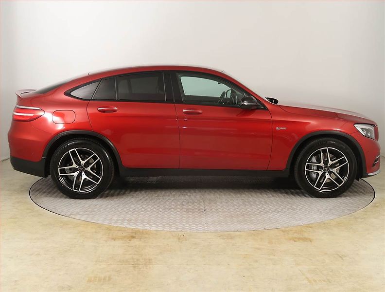 Mercedes-Benz GLC (2017) 43 AMG - fotka 6 z 23