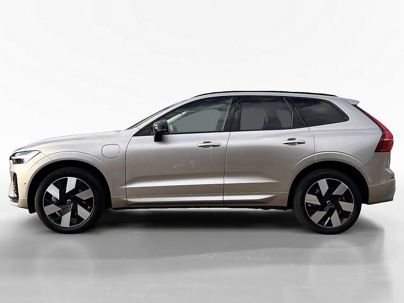 Volvo XC60 T8 AWD RECH.*ULTRA / REZERVACE - fotka 4 z 62