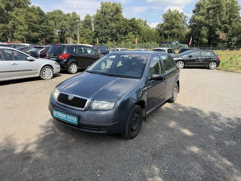 Škoda Fabia 1.2i - fotka 1 z 16