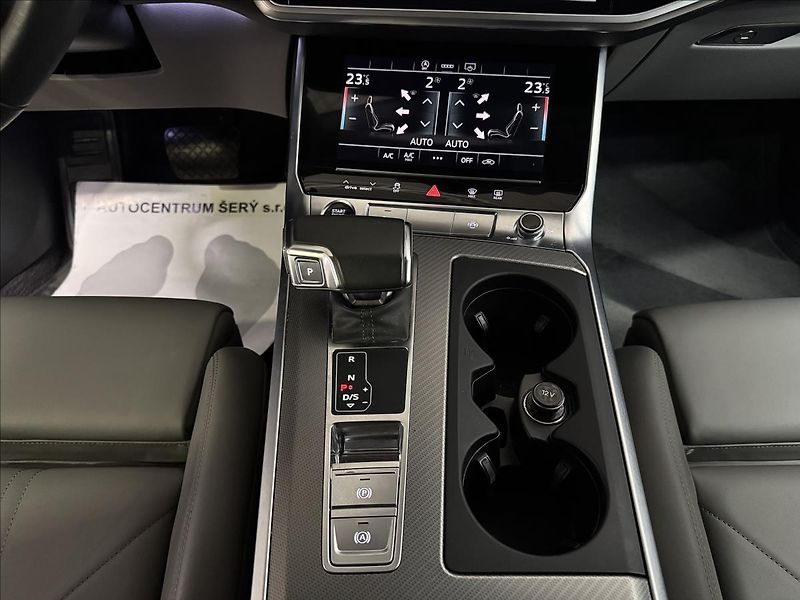 Audi A6 40TDI Q S-LINE HD MATRIX LED - fotka 30 z 42