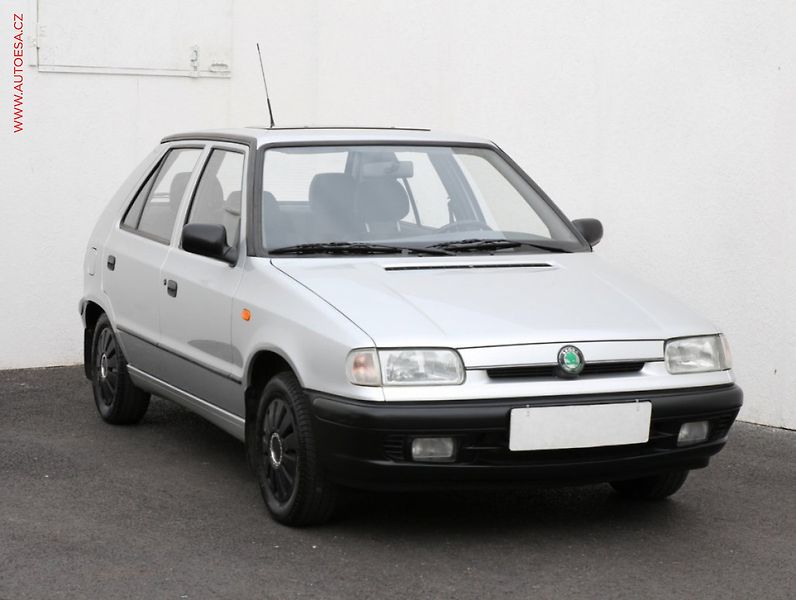 Škoda Felicia (1996) 1.3i, 2.maj,ČR, STK5/28 - fotka 1 z 3