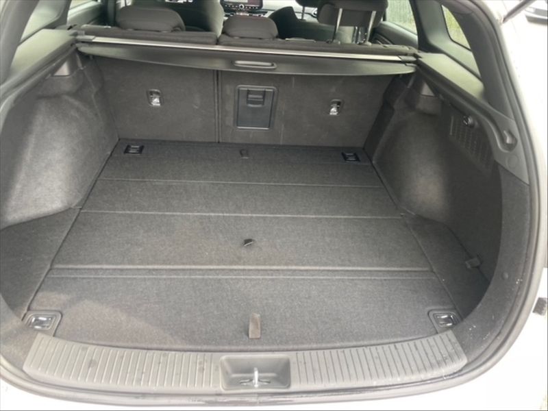 Hyundai i30 1,5 T-GDI N Line - fotka 6 z 11