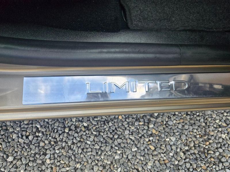 Renault Scénic (2015) 1.6i16V Limited,TOP.ROZVODY - fotka 14 z 33