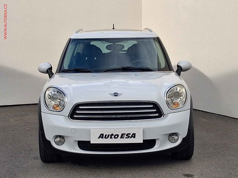 Mini Countryman (2011) 1.6 D 4x4, 1.maj,ČR, servis - fotka 2 z 15