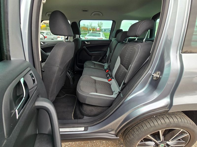 Škoda Yeti (2013) 2.0 TDi 81KW Advent - fotka 12 z 23