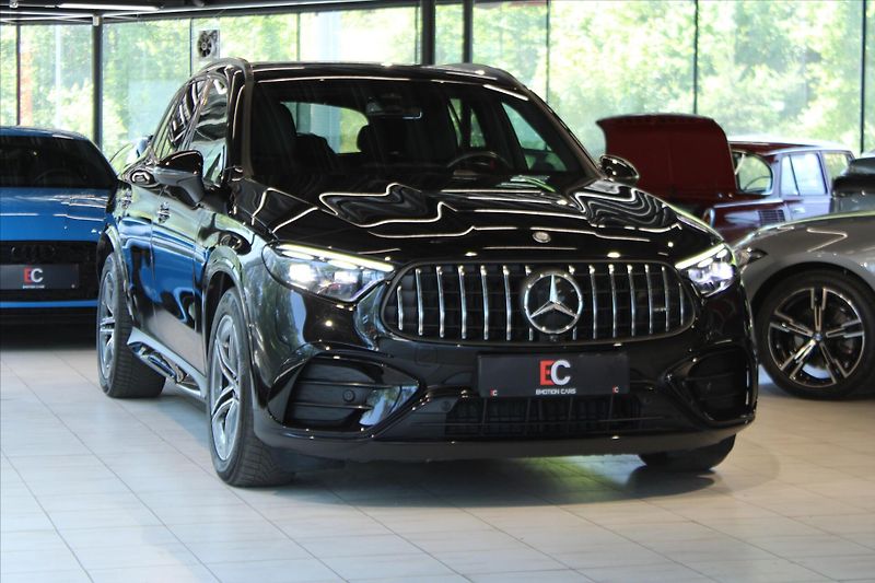 Mercedes-Benz GLC 43 AMG 4MATIC Premium Night/36 - fotka 38 z 39