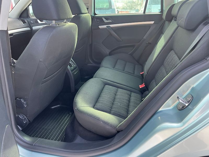 Škoda Octavia 1.4 TSi - fotka 6 z 14