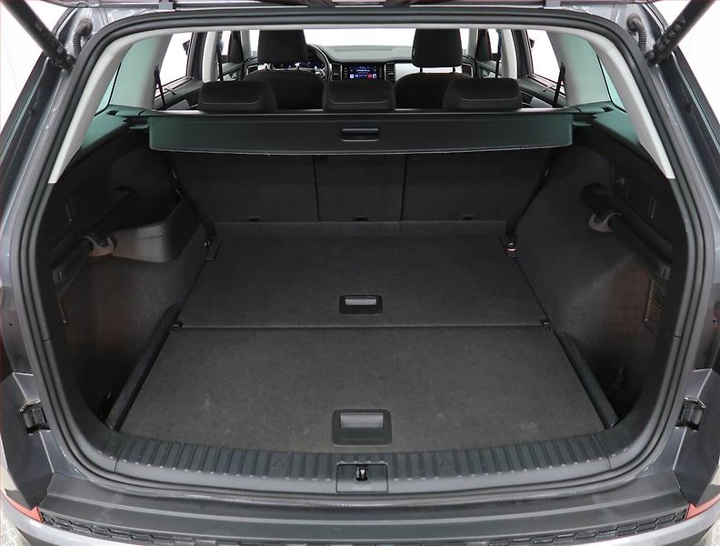 Škoda Kodiaq (2023) Ambition 2.0 TDI, digi klima - fotka 14 z 24