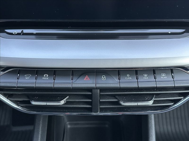 Škoda Octavia 1,5 TSI 150PS  Style M/T - fotka 26 z 60