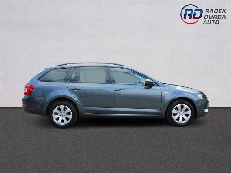 Škoda Octavia 1,6 TDI  TAŽNÉ,JOY - fotka 4 z 27