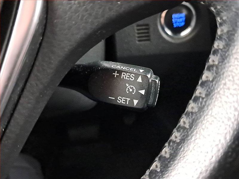 Toyota Corolla (2016) 1.6 Valvematic, Automat, Navi - fotka 22 z 23