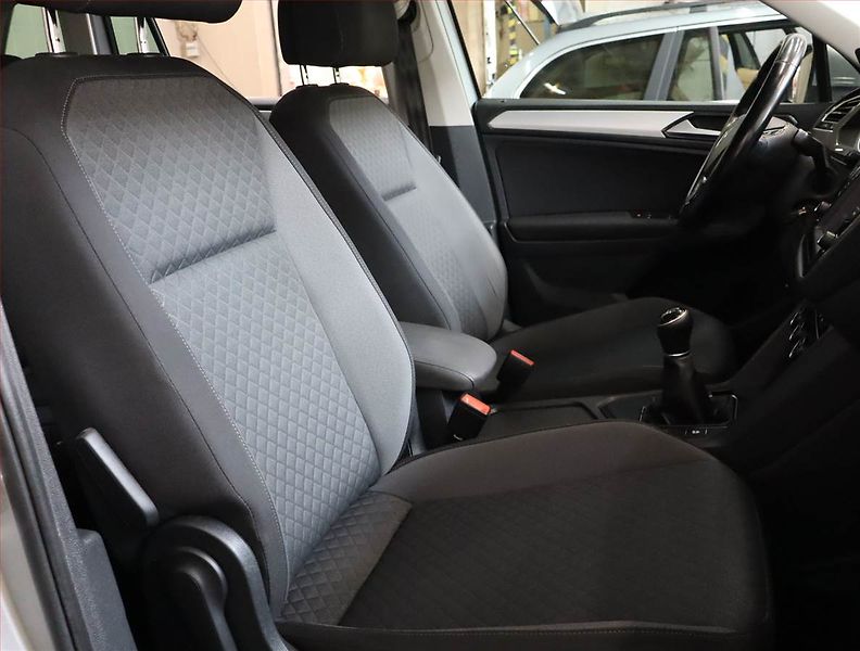 Volkswagen Tiguan (2016) Comfortline 2.0 TDI, Navi - fotka 9 z 22