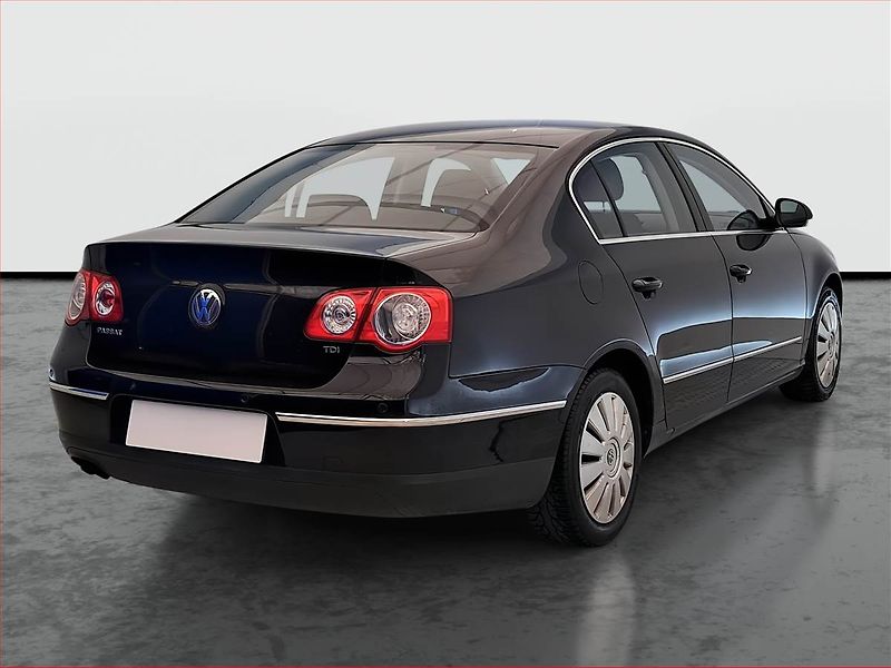 Volkswagen Passat (2008) 1.9 TDI, plně pojízdný - fotka 5 z 15