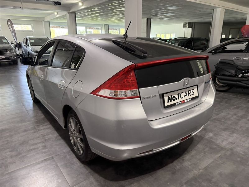 Honda Insight 1,3   i IMA AUTOMAT HYBRID - fotka 4 z 40