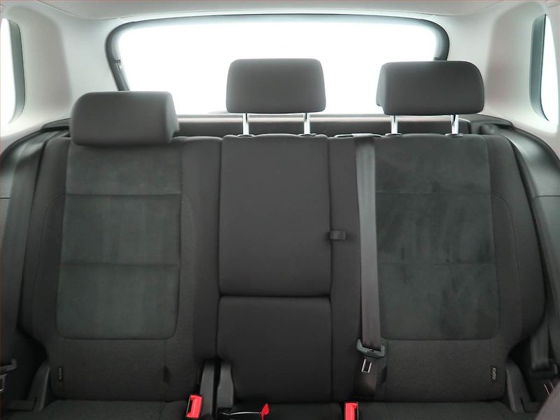 Volkswagen Tiguan (2015) 2.0 TDI, 4X4, Automat - fotka 10 z 17
