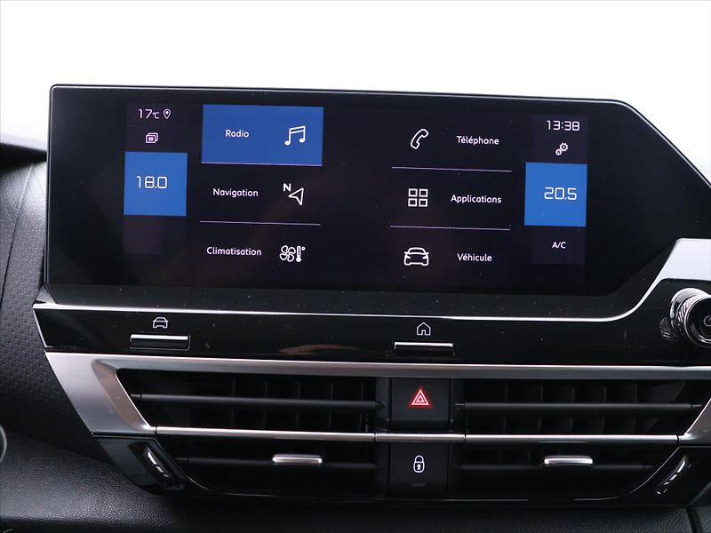Citroën C4 1,2 PT 96kW Shine Aut Kůže HUD - fotka 25 z 38