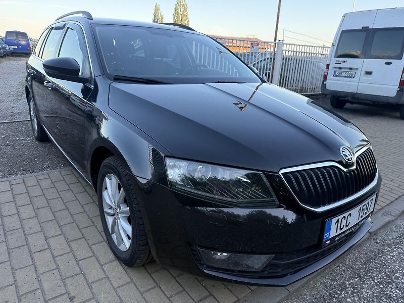 Škoda Octavia (2017) 1.6tdi - fotka 10 z 52