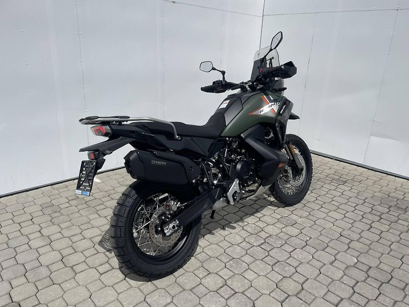 CFMOTO (2026) 1000MT-X Touring EU5+ - fotka 3 z 12