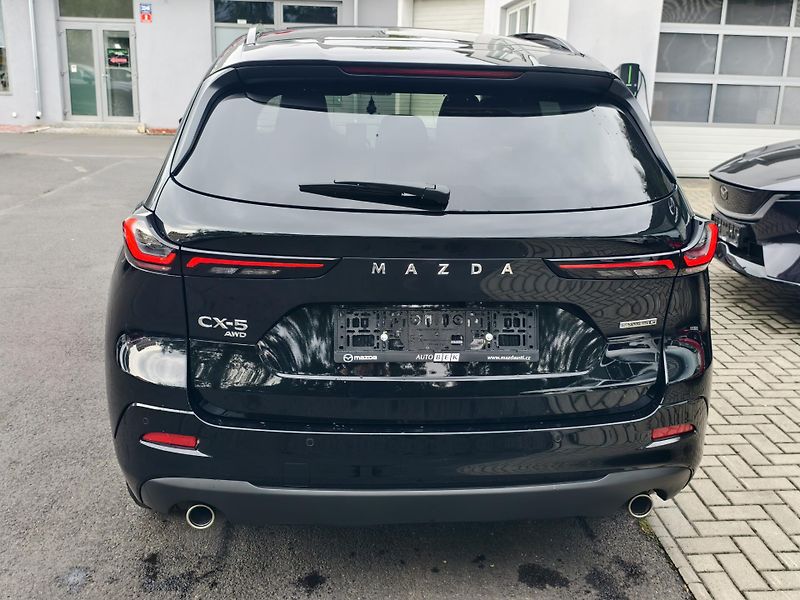 Mazda CX-5 (2026) 2.5i HOMURA, PANORAMA, 4x4AWD  - fotka 6 z 18